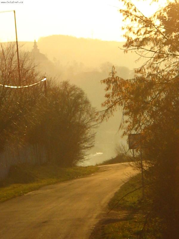 Foto: Fulnek v mlze